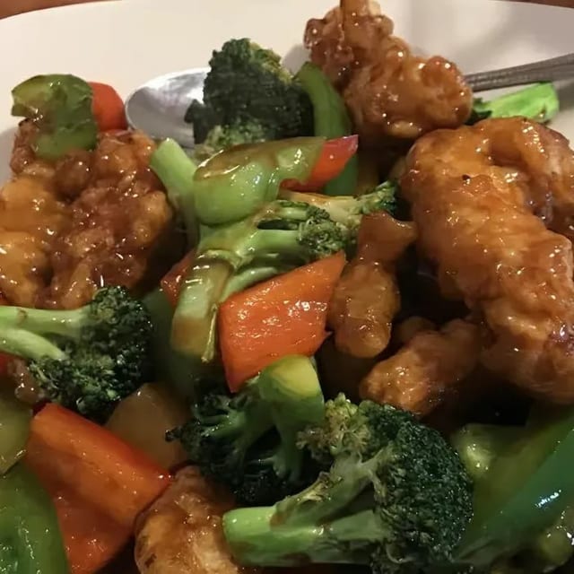 Chicken with Broccoli.
