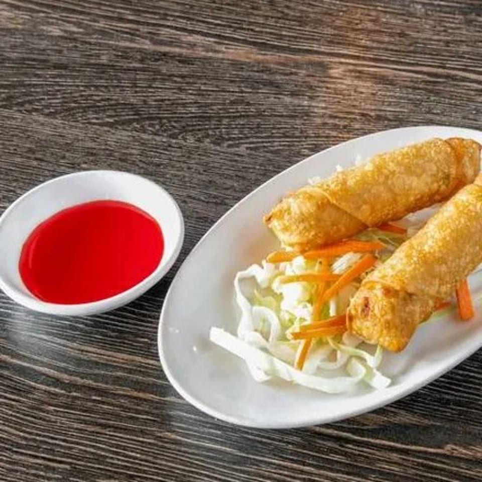 Delicious Egg Rolls: A Taste of Asia